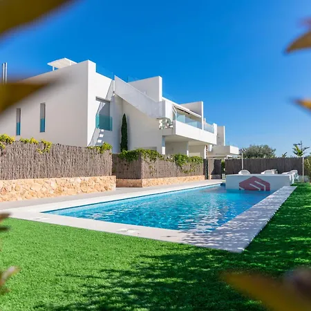 Residencial Cabo Azul Apartment *